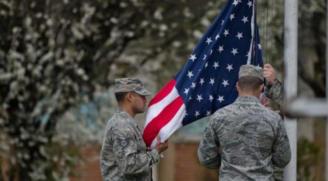 США обіцяють Україні зброю і запровадили санкції проти осіб з оборонки РФ