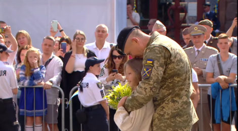 До сліз: Урочистості до Дня Незалежності України. Як це було